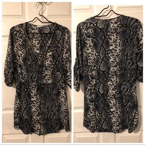 Snakeskin print tunic top